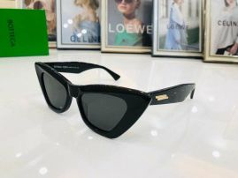 Picture of Bottega Veneta Sunglasses _SKUfw47687128fw